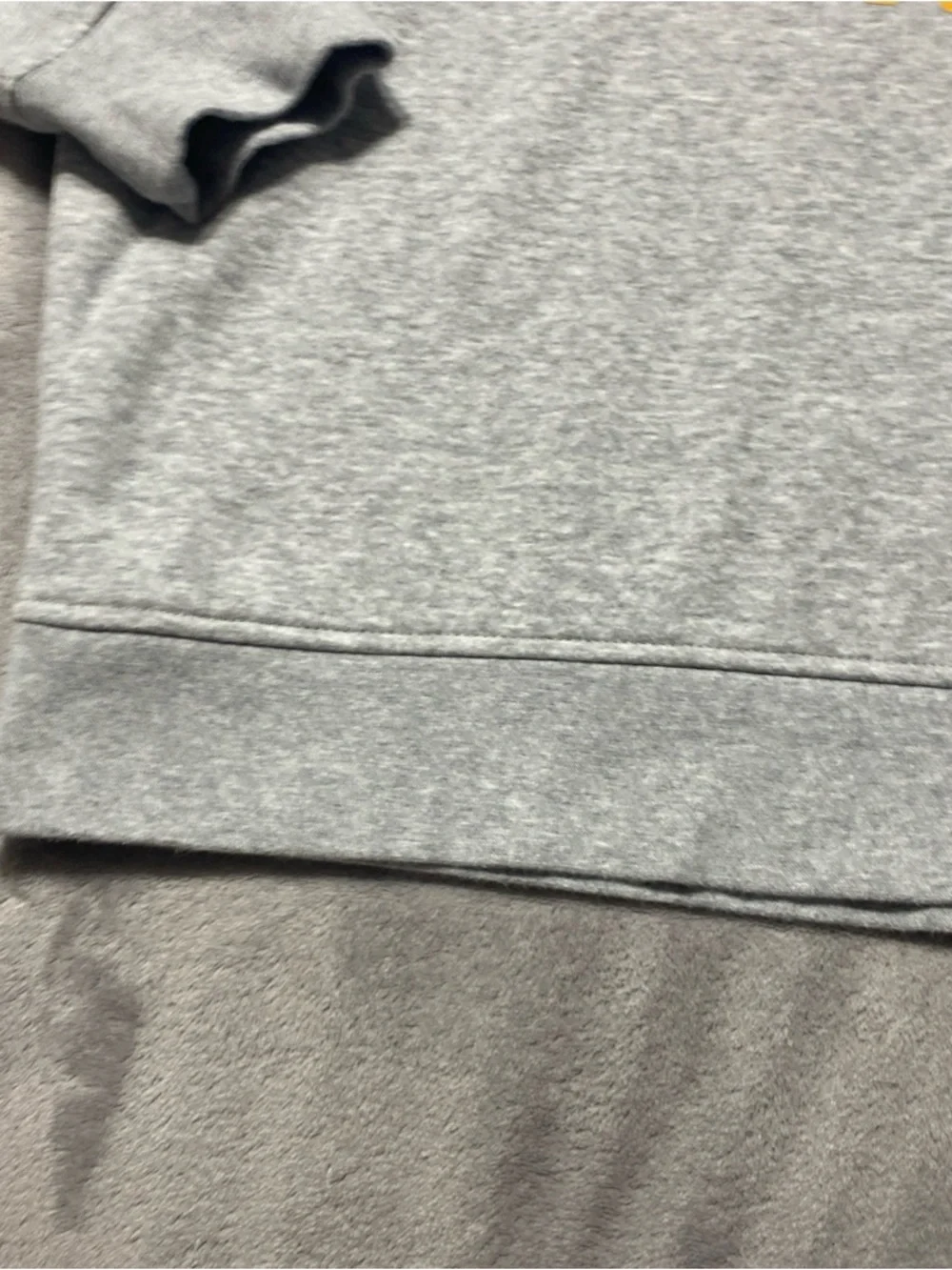 STARTER crewneck featuring